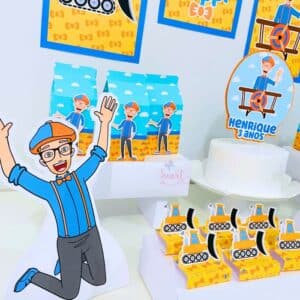Toppers para docinhos do tema Blippi, parte do Kit Só um Bolinho