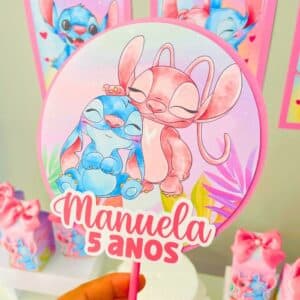Kit festa infantil completo com tema Stitch e Angel para decoração de aniversário.